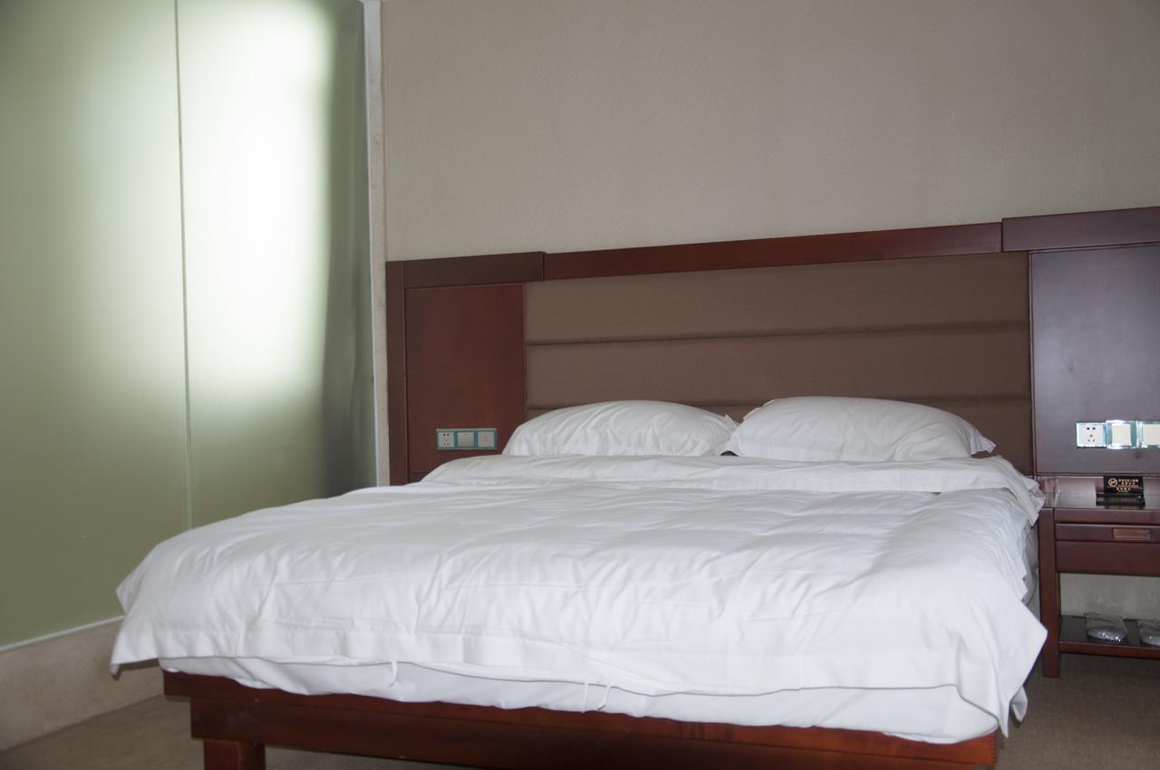 Shantou Jun Hua Hotel Exterior foto